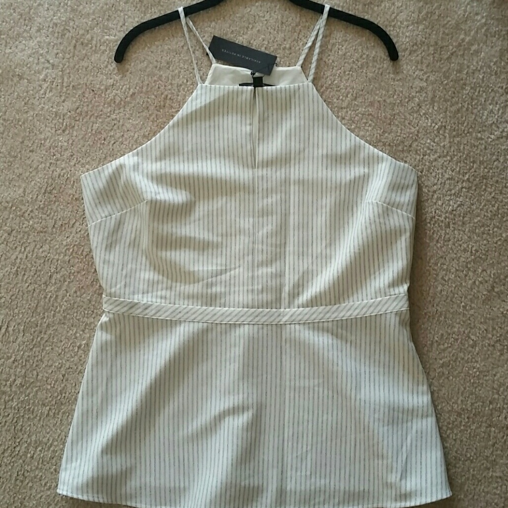 Banana Republic NWT keyhole top